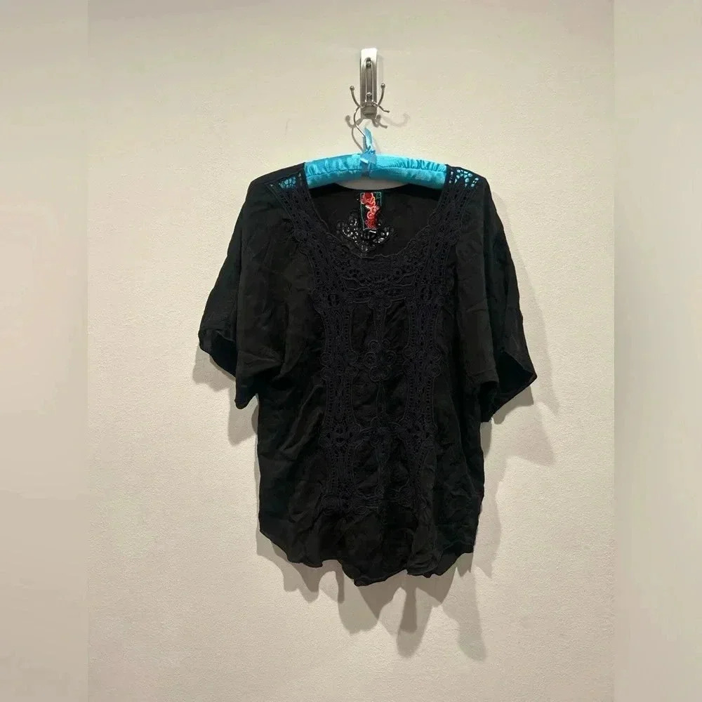 JOHNNY WAS Lace Cutout Black Tunic Blouse / Size XS /